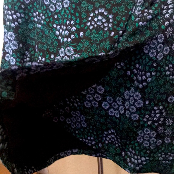 Banana Republic Floral Print Tulip Hem Skirt - Picture 5 of 8